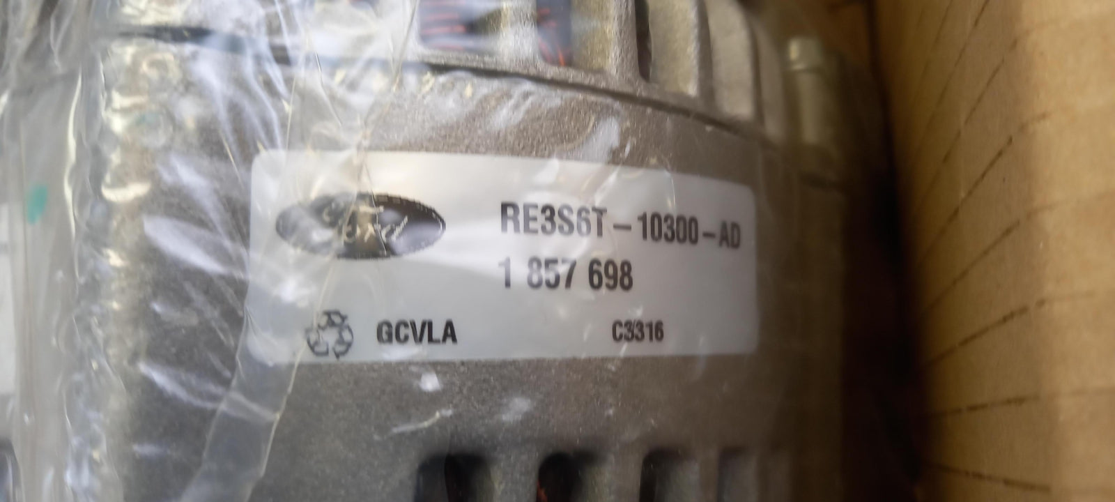 Original OE FORD Lichtmaschine 1857698
