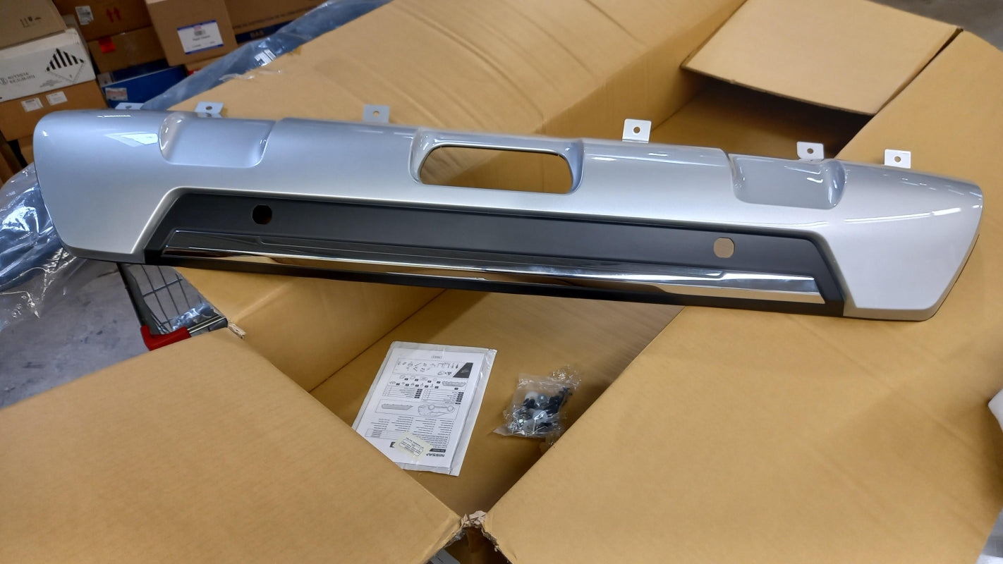 Original NISSAN X-Trail T32C Stoßfängerabdeckung hinten KE5476F04B