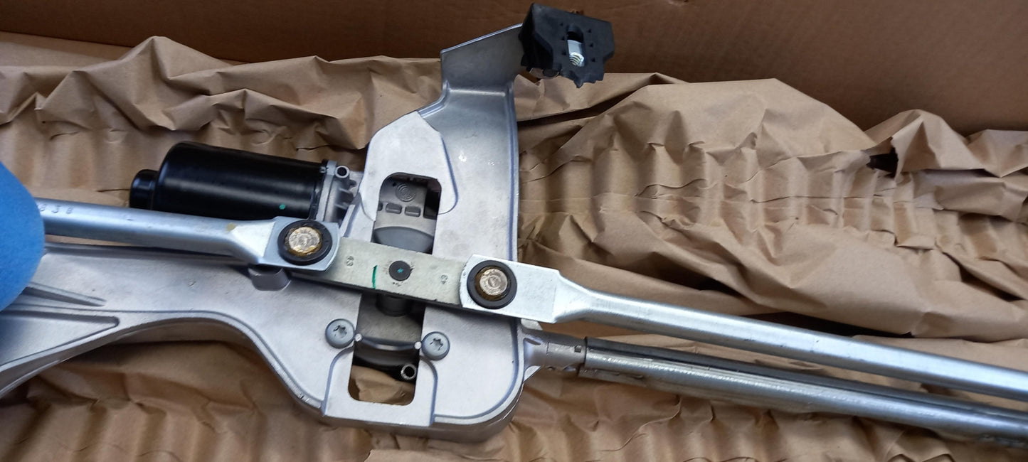 Original MERCEDES-BENZ S-Klasse 2013-2020 Wischergestänge Vorne A2228201240