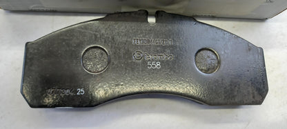 Original NISSAN Atleon Cabstar Bremsbeläge D10609X60C