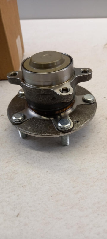 Original HONDA Civic X Radnabe hinten 42200TBAA01