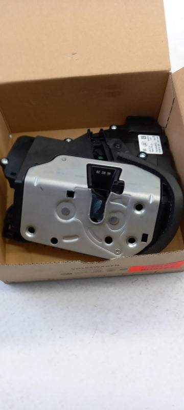Original OE Volkswagen Türschloss 7N0839016L