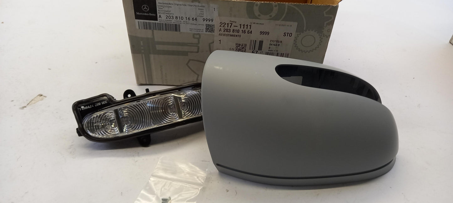Original MERCEDES-BENZ W211 Außenspiegel Abdeckung grund rechts A20381016649999