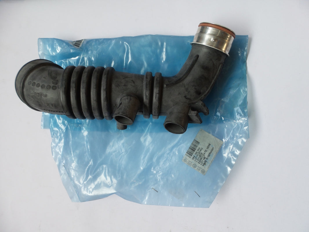 Original OE Volkswagen Luftversorgung Schlauch 06A133354