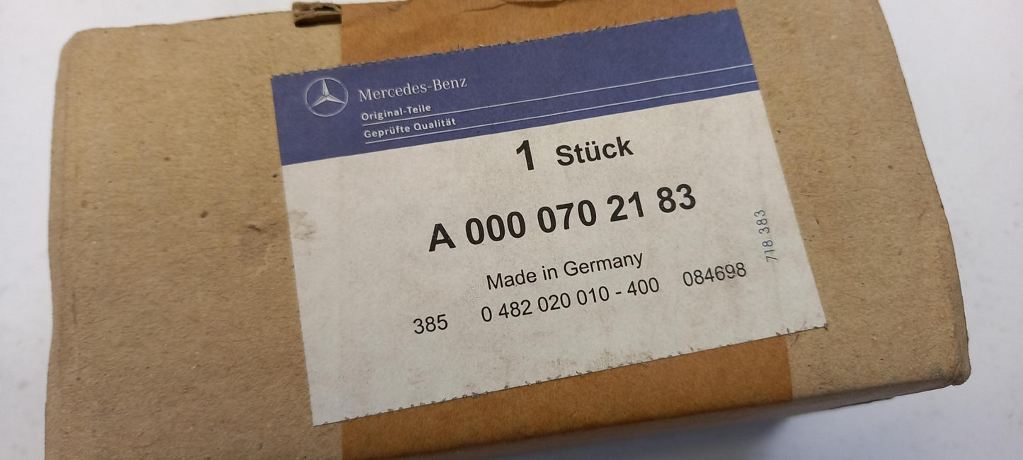 Original OE MERCEDES-BENZ A0000702183
