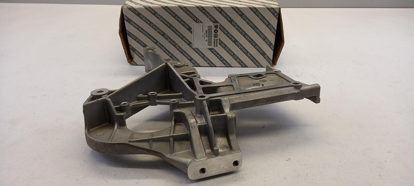 Original ALFA ROMEO 147 156 GT FIAT Multipla Lichtmaschine Halter 55207255