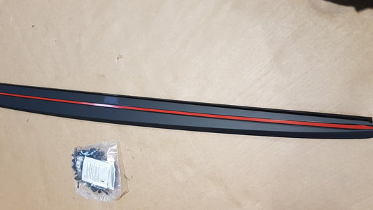 Original BMW 3' F30 F31 M Schwelleraufsatz schwarz-matt rechts 51192291404