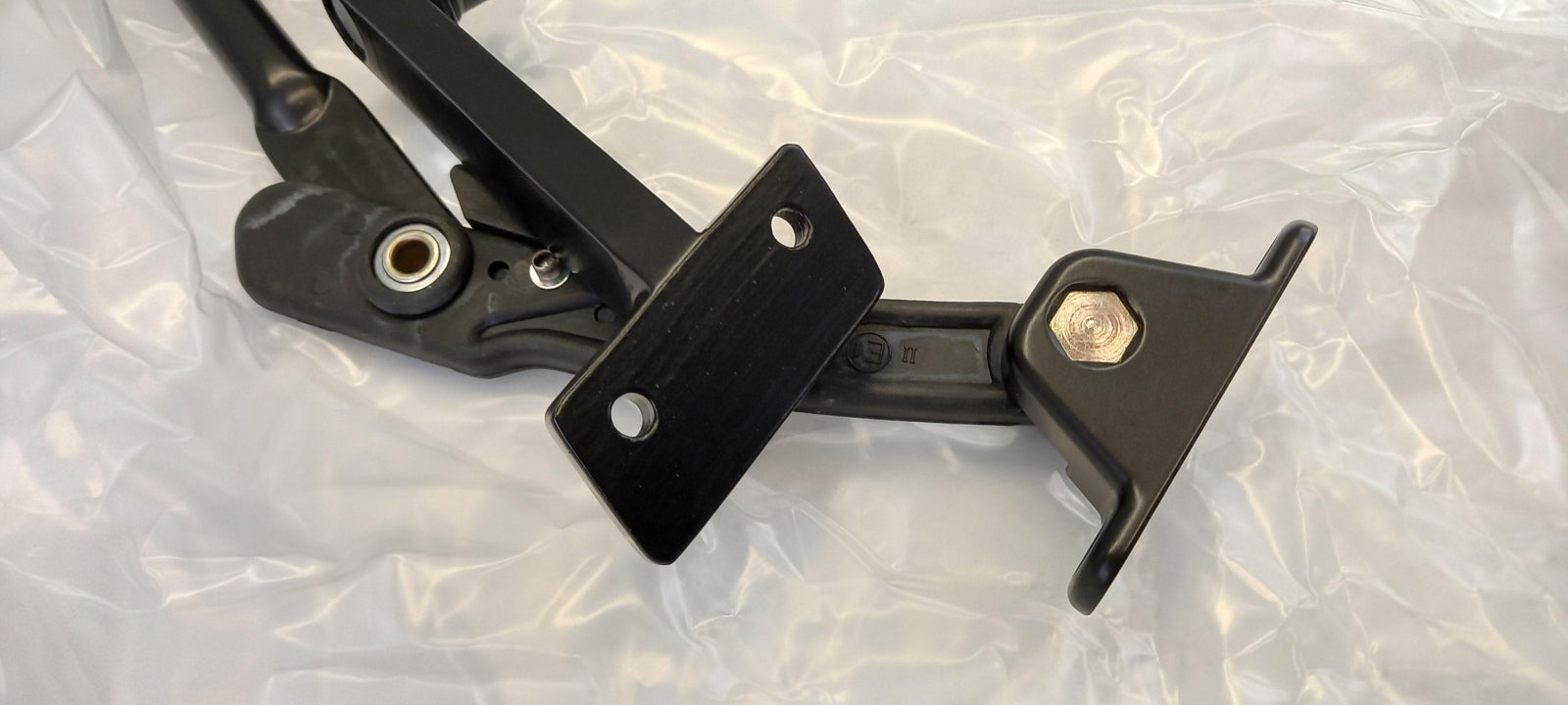 Original OE MERCEDES-BENZ Außenspiegel Halter A6708105914