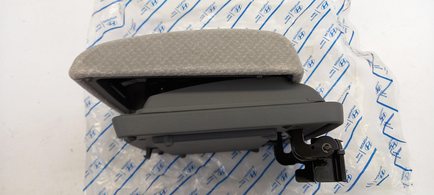 Original HYUNDAI Terracan EF 2006 Armlehne 84620H1700BR