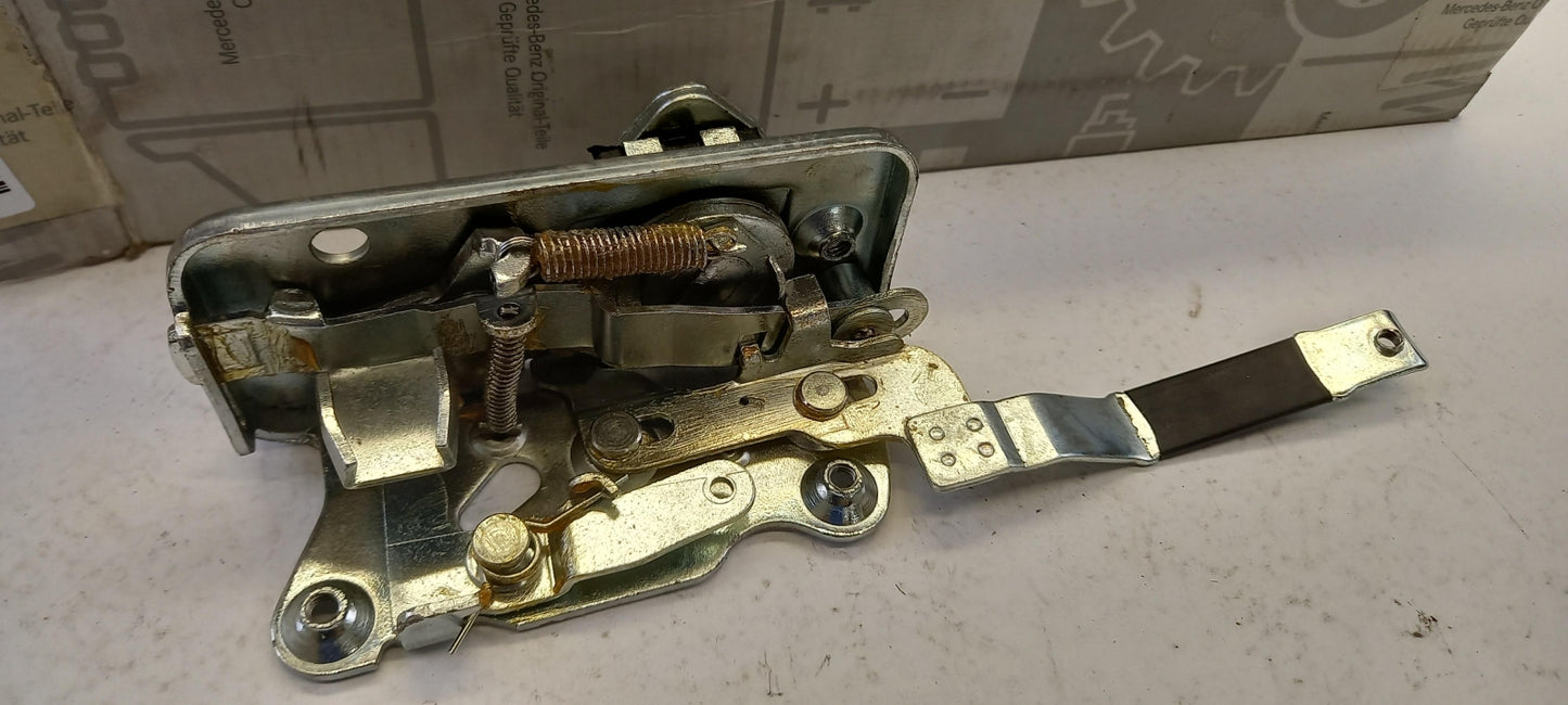Original OE MERCEDES-BENZ Kupplungsverstärker A3817230301