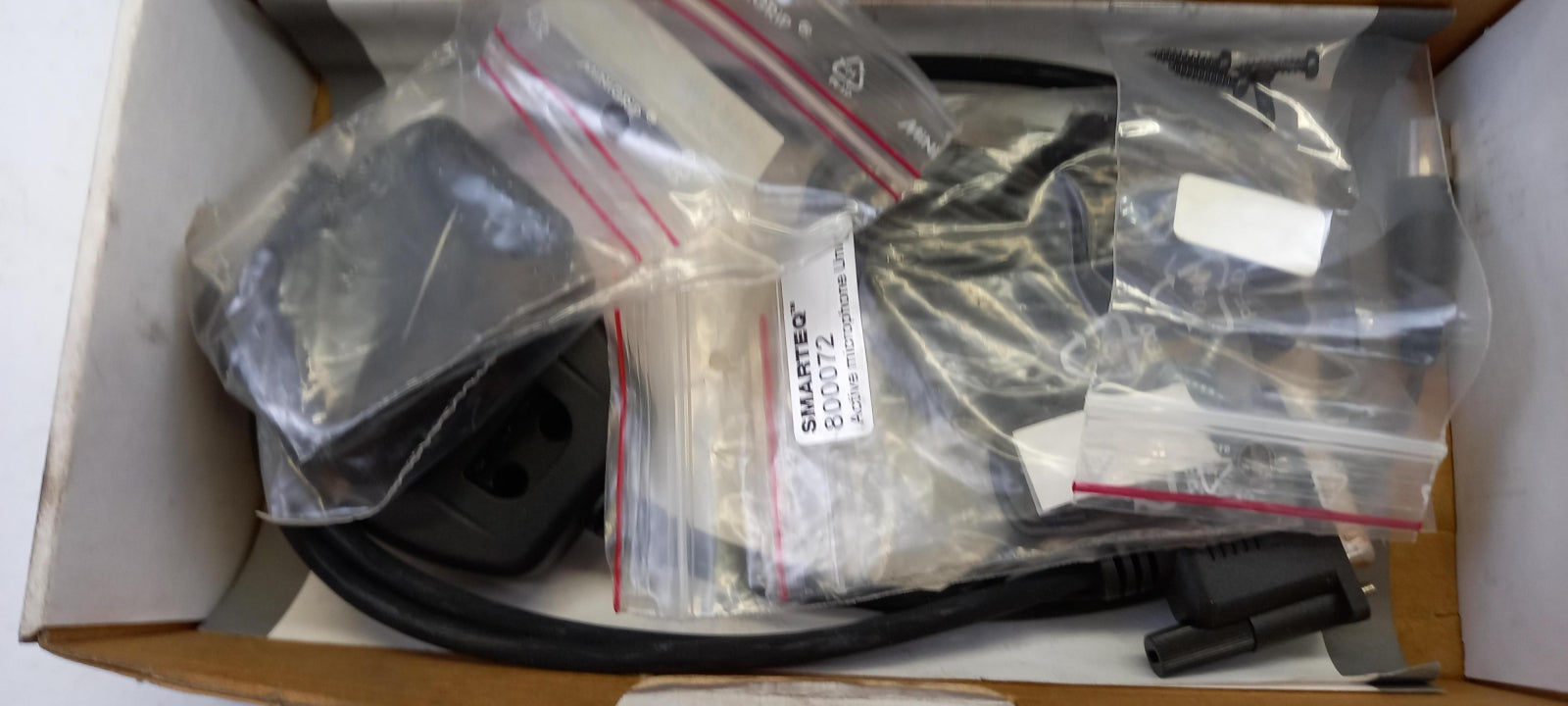 Original LAND ROVER Discovery 2 L318 RR L322 Handy Montagesatz VUB500990