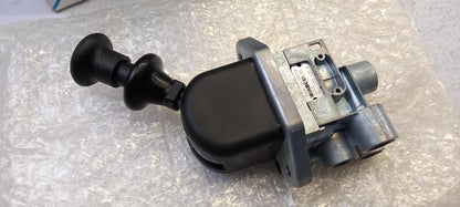 WABCO Handbremsventil 11 BAR 2xM8 80mm 9617231250