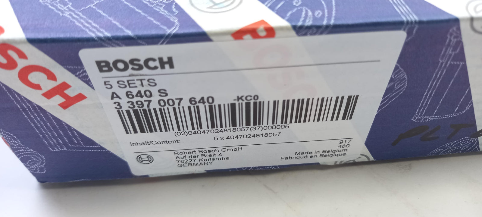 BOSCH Wischerblättersatz (2st) für FORD Focus III DODGE Ram 3500 3397007640