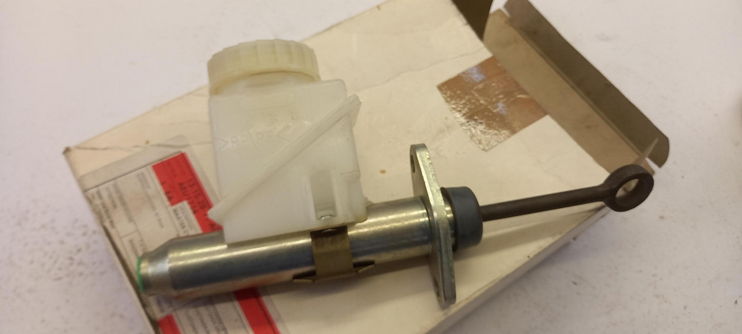 Original LAND ROVER Discovery L318 RR Classic Kupplungsgeberzylinder AEU1714