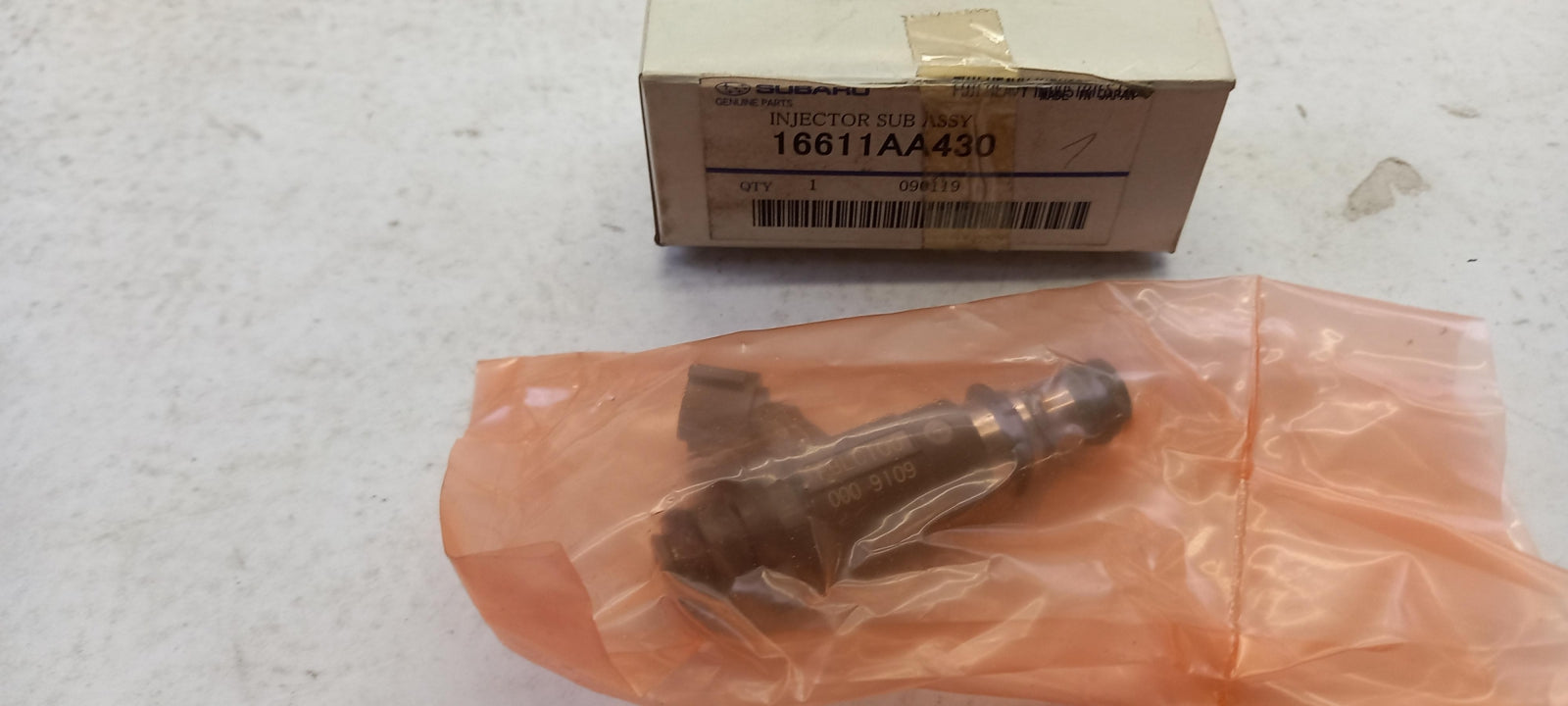 Original SUBARU Forester SF Impreza II Legacy BE Einspritzdüse 16611AA430
