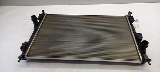 Original PEUGEOT 3008 5008 Rifter OPEL Zafira Life Wasserkühler 1611522480