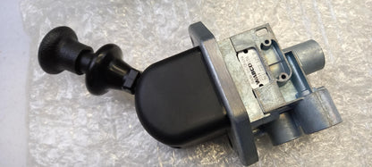 WABCO Handbremsventil 11 BAR 2xM8 80mm 9617231250