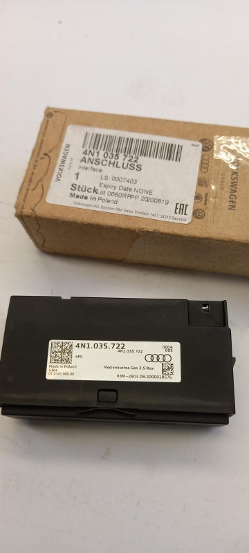 Original AUDI A5 A6 A7 A8 e-tron Q7 Q8 LAMBORGHINI Urus USB-Anschluss 4N1035722