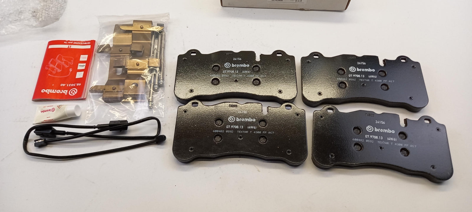 Original MASERATI GranTurismo MC Stradale M145 Bremsbeläge vorne 673010329