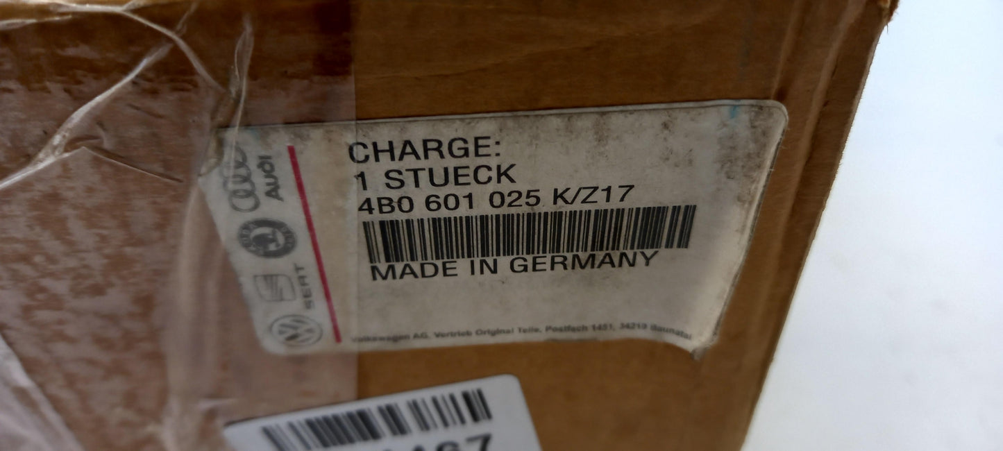 Original OE Volkswagen Felge 4B0601025KZ17