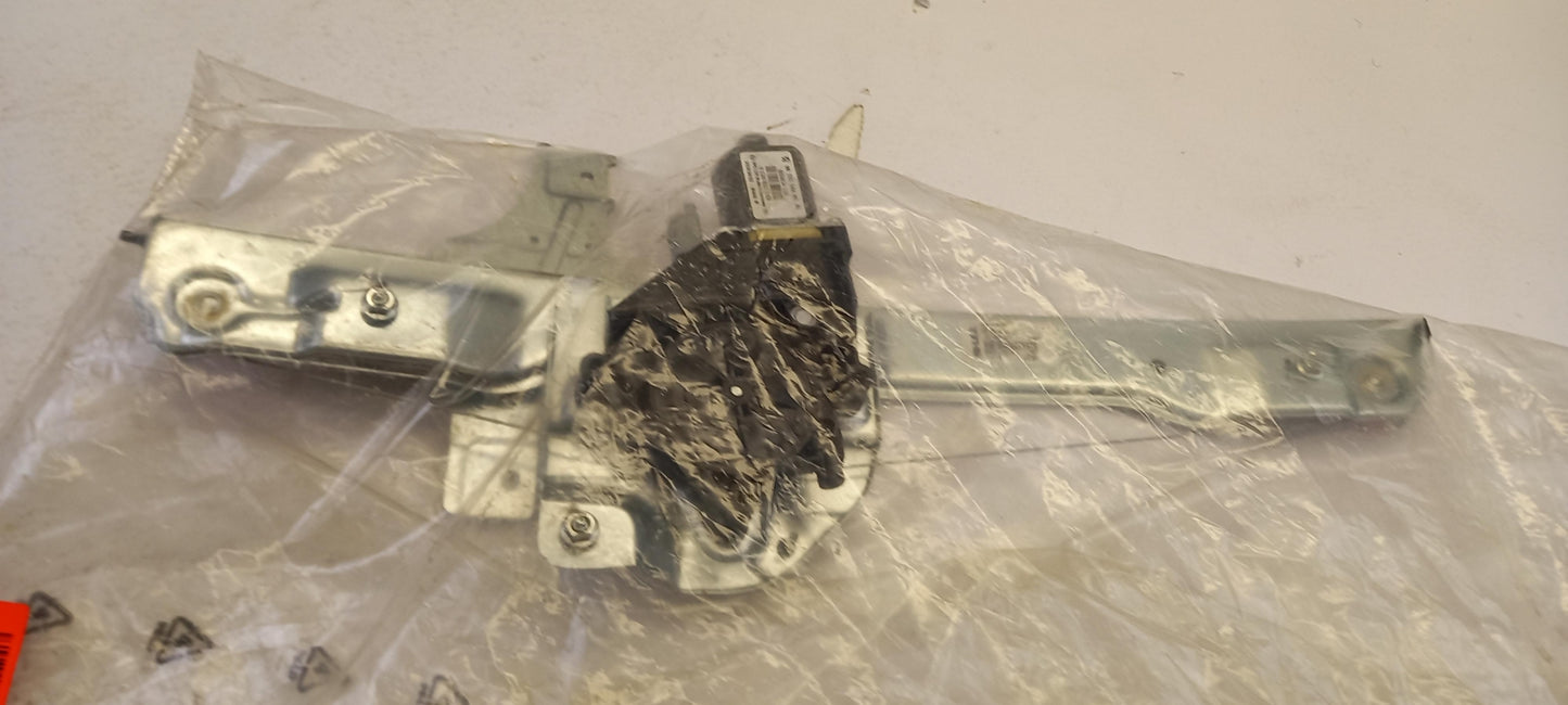 Original PEUGEOT 208 Fensterheber vorne links 9673154480