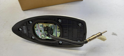 Original NISSAN Navara D23 Antenne Solid White KE2804J300