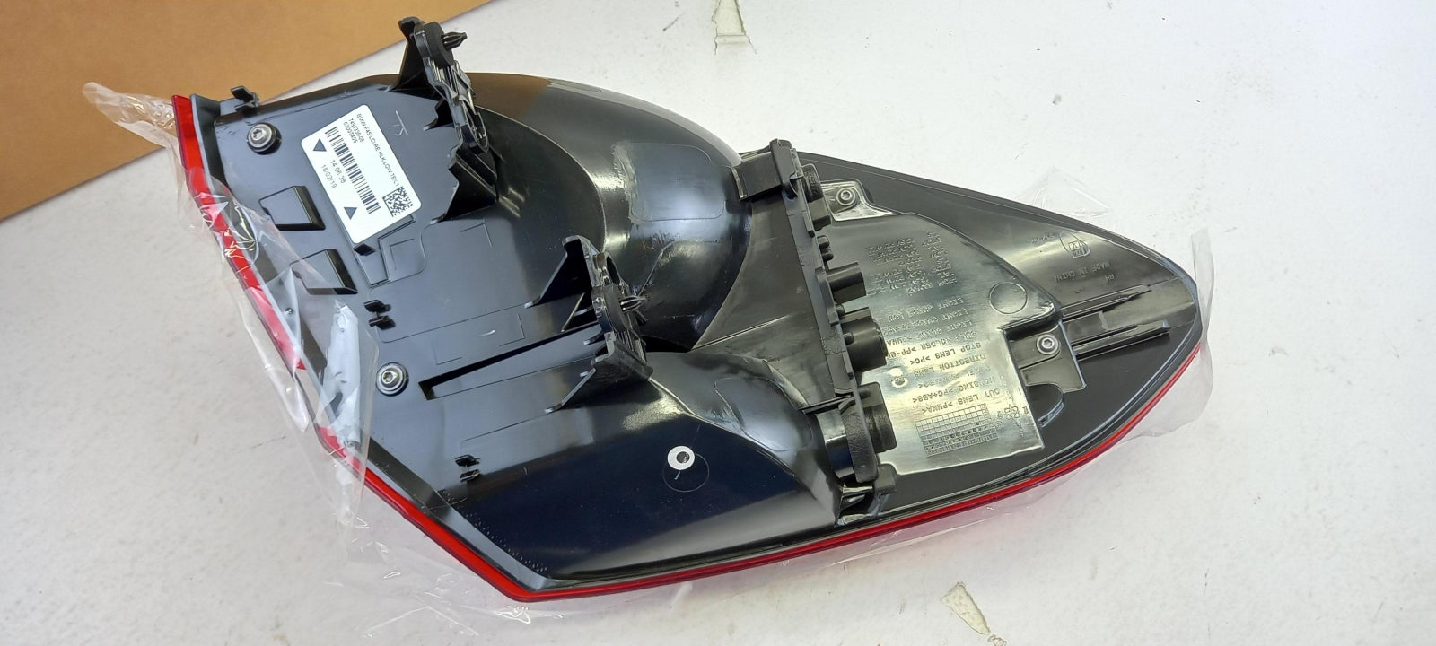Original OE BMW Heckleuchte 63217491336