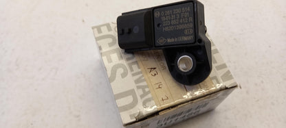 Original OPEL Vivaro-B Sensor 95527052