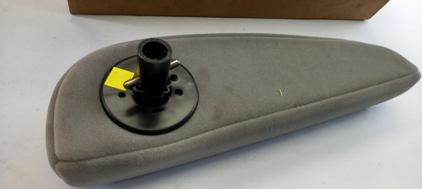 Original PEUGEOT Expert CITROEN Jumpy G9 Sitzarmlehne vorne mitten rechts 8830SH