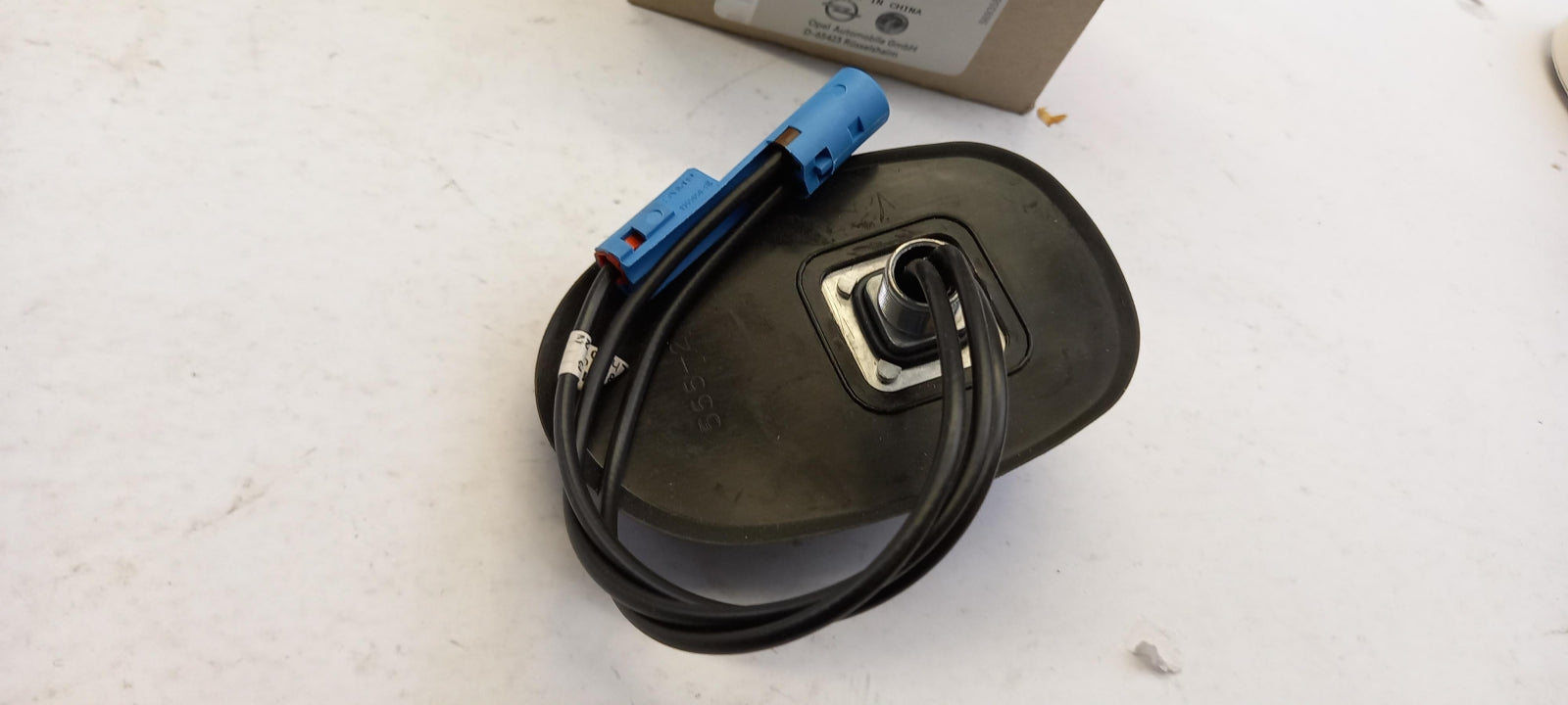 Original OPEL Zafira-B Antennenfuss 13173285
