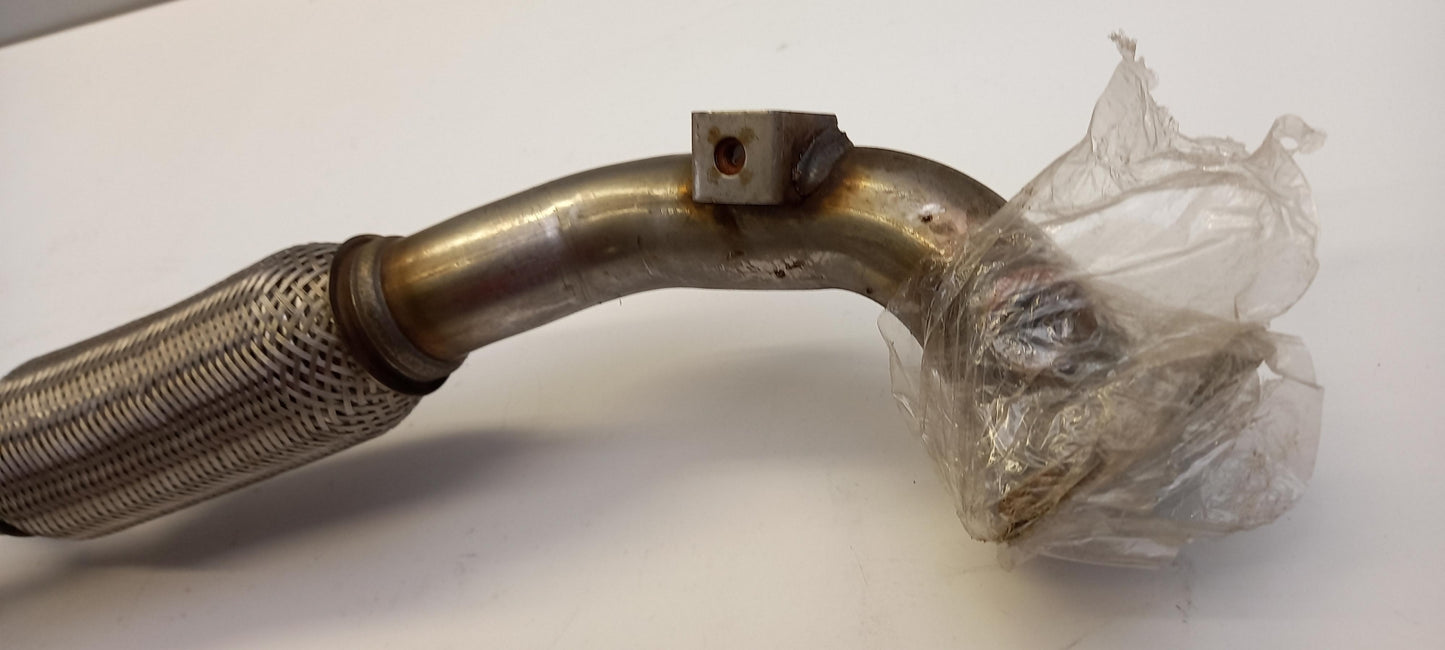 Original OE Volkswagen Auspuffrohr 6Q0253091
