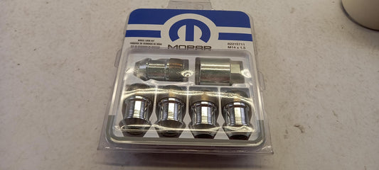 Original JEEP Wrangler (JL) 2018> Radschraubensatz K82215711