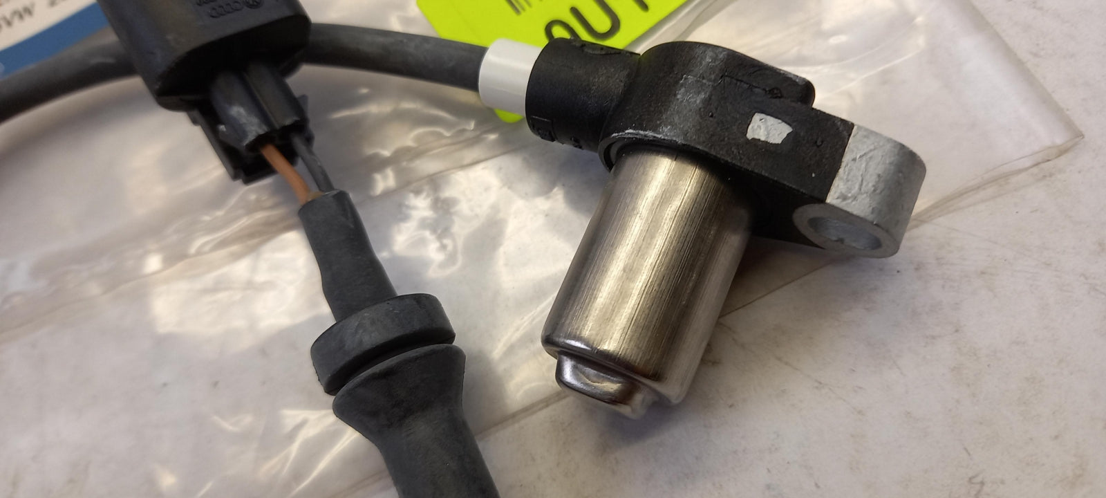 Original FORD Galaxy (2000-2006) Raddrehzahl Sensor 7384950