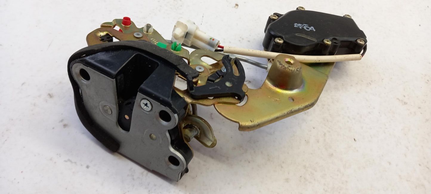 Original SUBARU Justy II 91-98 Türschloss hinten links 8230268B22
