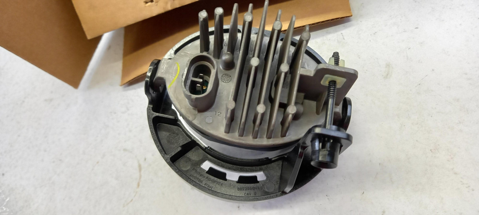 Original OE FIAT Nebelscheinwerfer K68425774AA