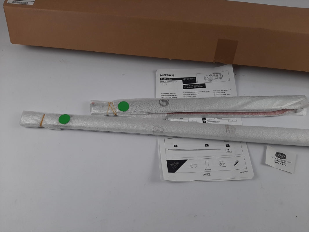 Original NISSAN Qashqai II 2013> Türzierleisten Satz KE7604E50C