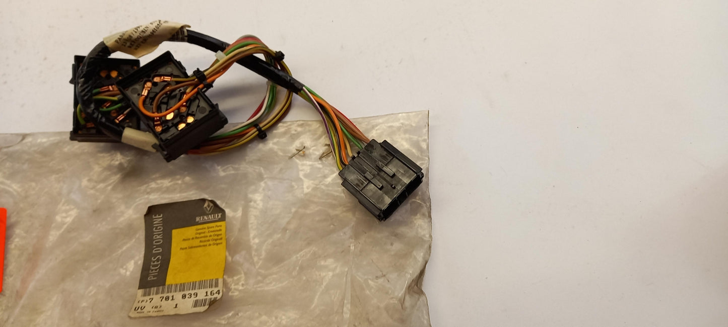 Original RENAULT Safrane Kabelbaum vorne 7701039164