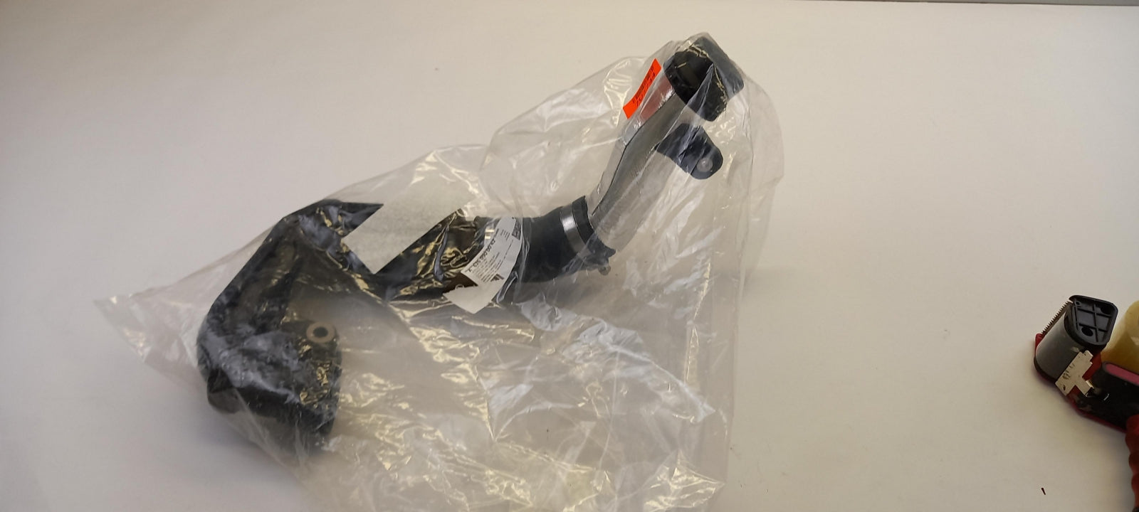 Original MERCEDES-BENZ C-klasse W205 C205 S205 V205 Ladeluftschlauch A6260900042