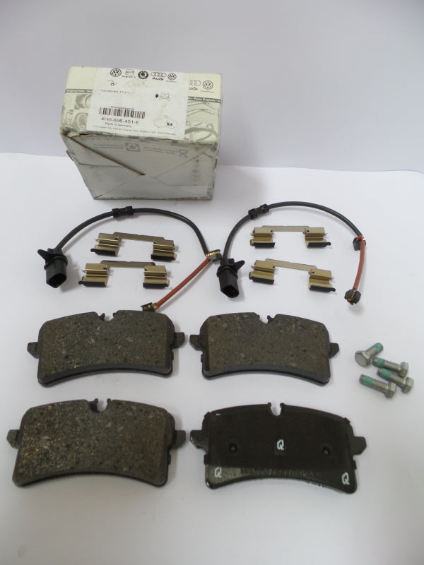 Original OE Volkswagen Bremsbeläge 4H0698451E