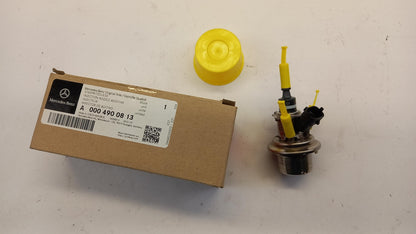 Original MERCEDES-BENZ S-klasse W222 V222 X222 AdBlue Einspritzdüse A0004900813