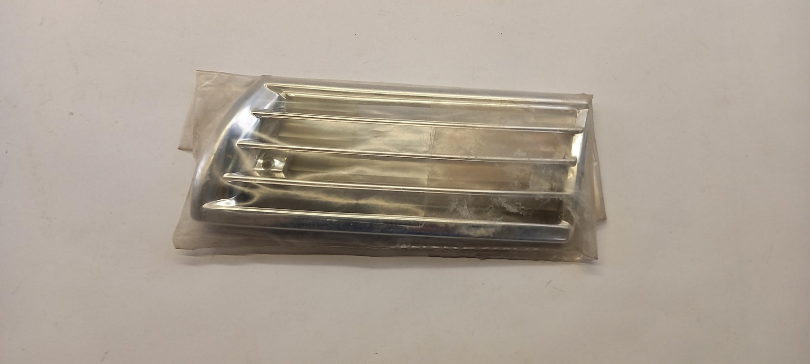 Original PORSCHE 911 912 66-68 Lüftungsgitter Horngitter links PCG55943150