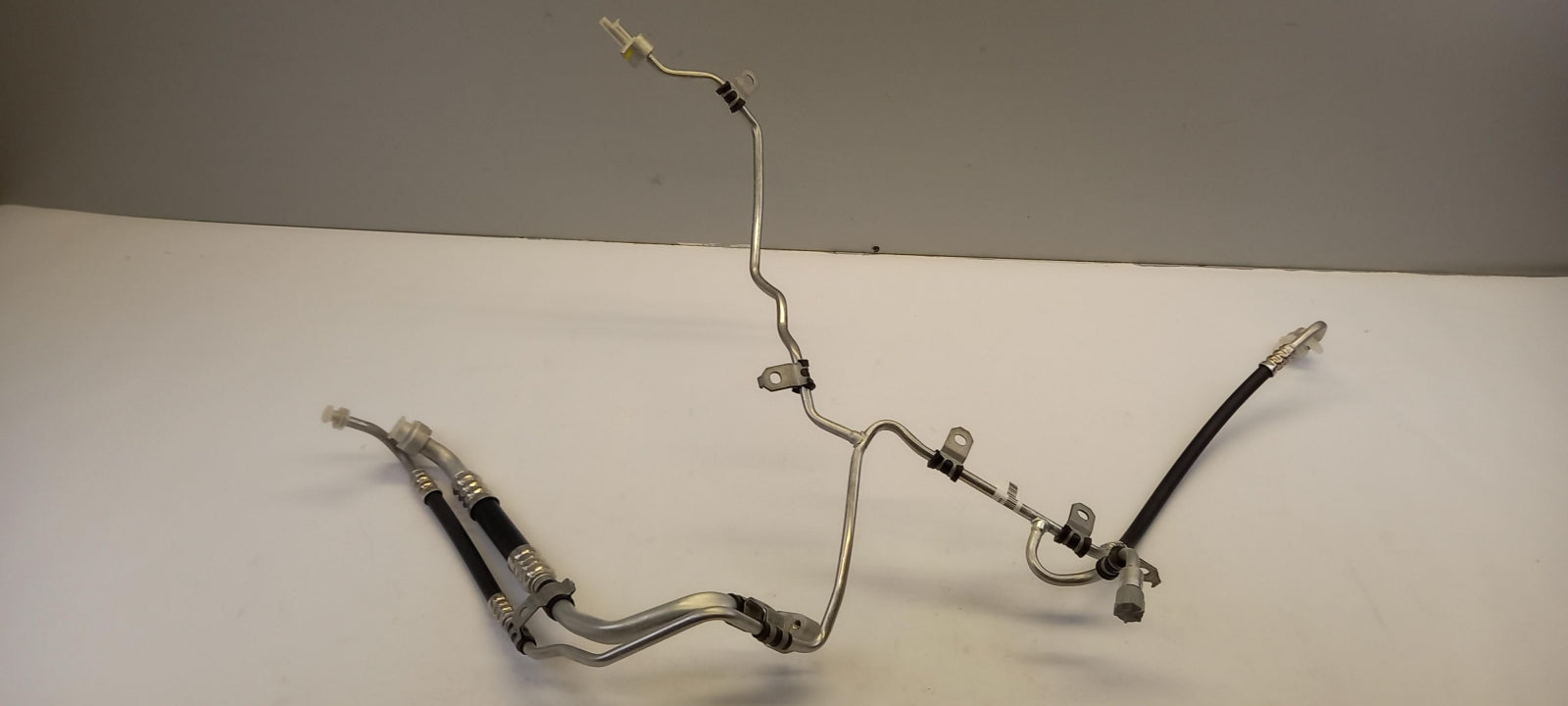 Original MERCEDES-BENZ V-klasse W447 Kältemittelleitung Klimaleitung A4478305402