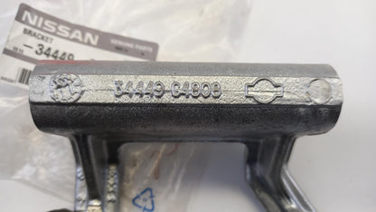 Original OE NISSAN Halter 34449G4808