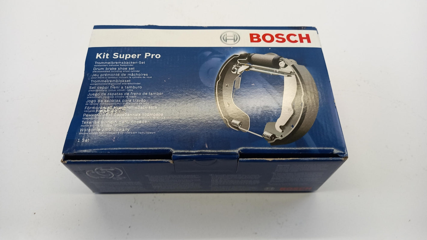 BOSCH für RENAULT Twingo I Bremsbackensatz Hinten 0204114201