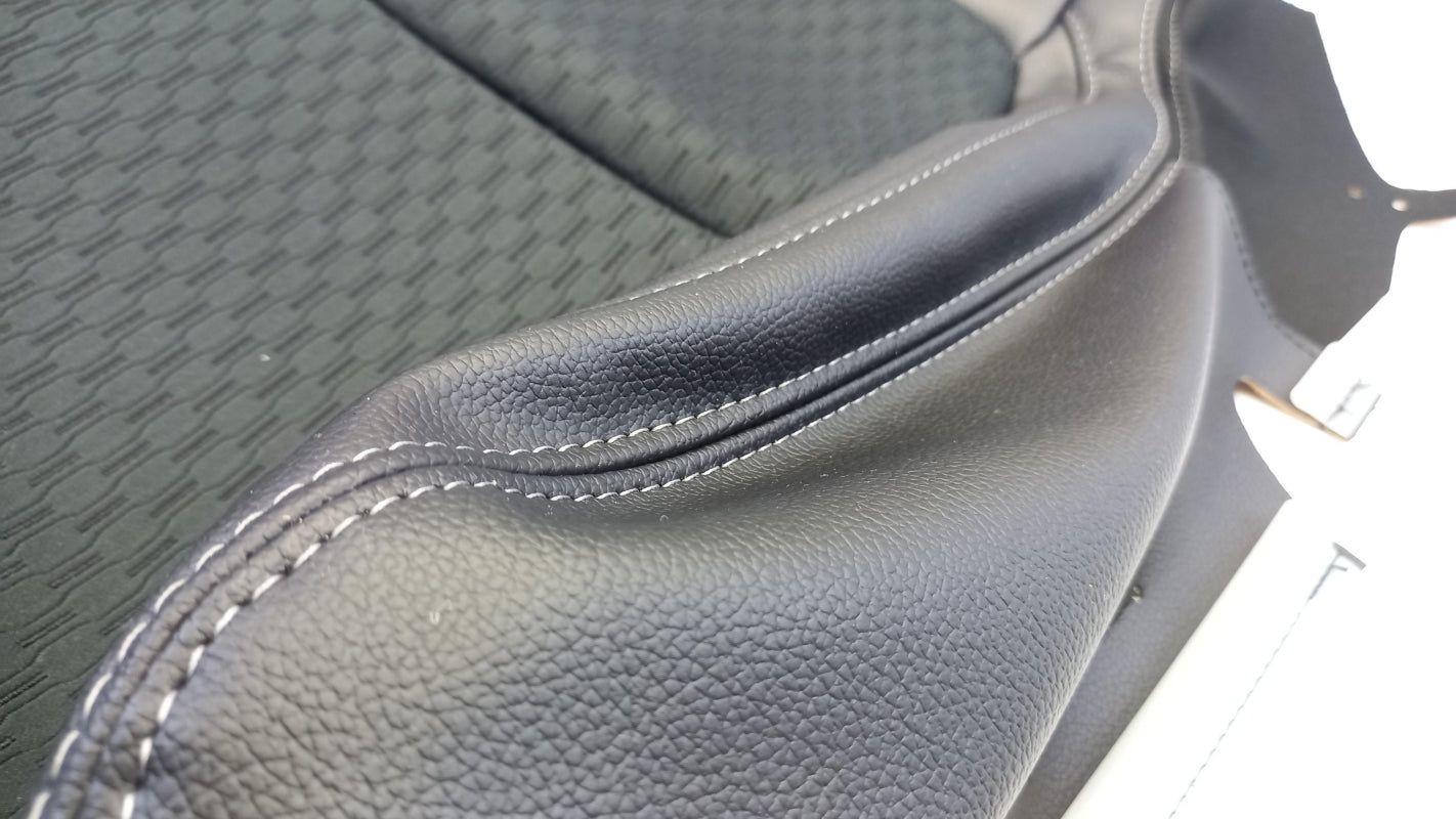 Original MITSUBISHI Outlander Sitzbezug 6911B693XB