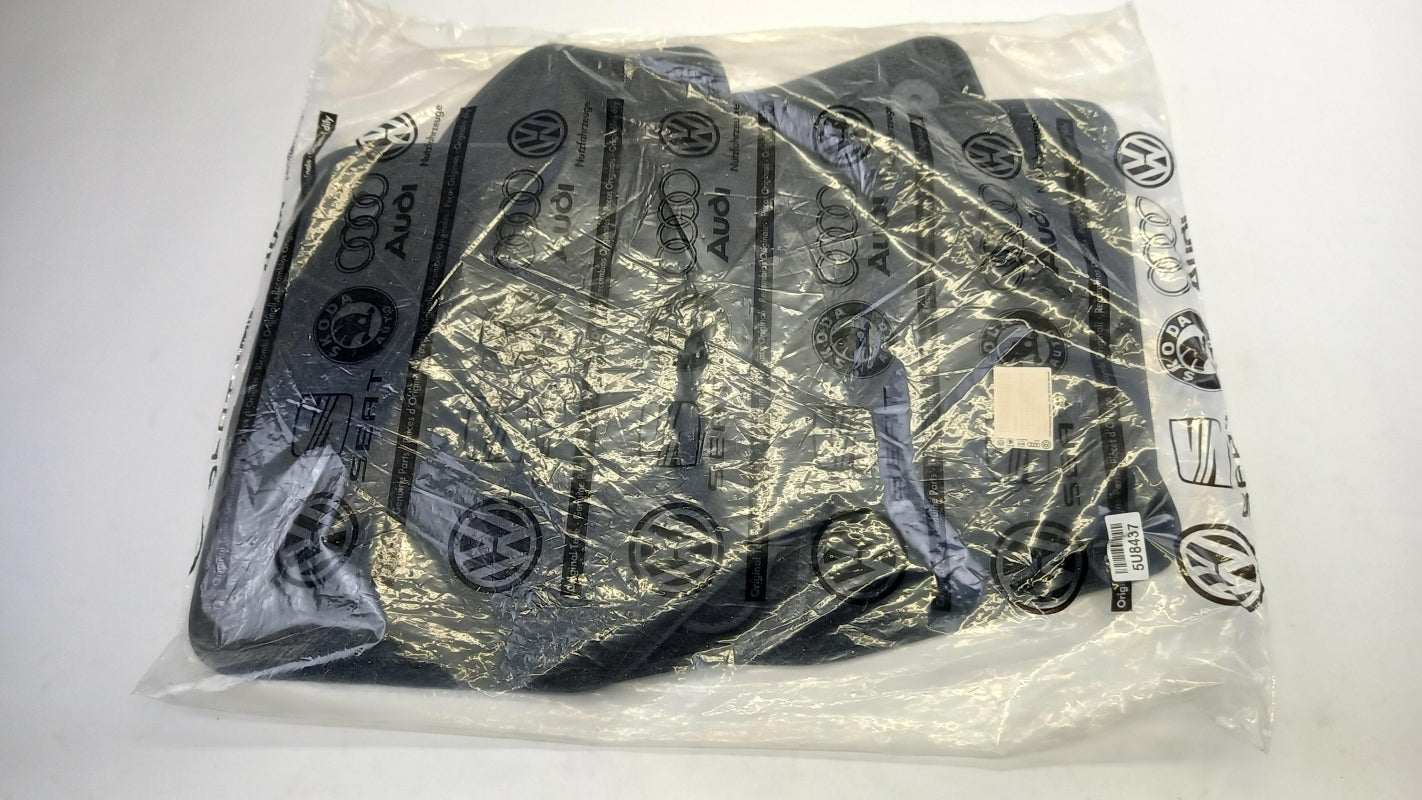Original SEAT Leon SC (5F) (2013-2020) Fußmattensatz 5F0863011ALOE