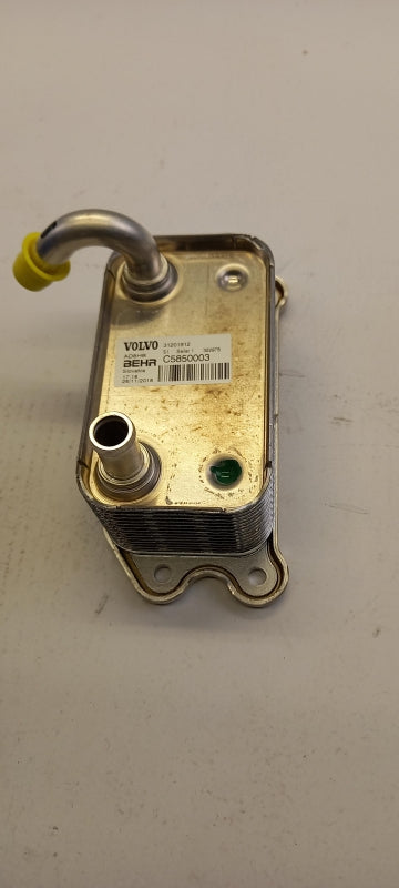 Original VOLVO S60 S80 V70 XC90 2.4 D Automatikgetriebe Ölkühler 31201912