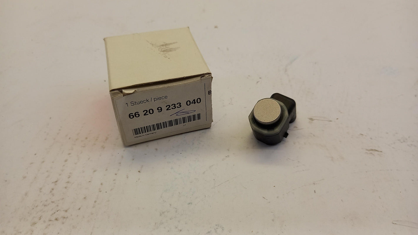 Original BMW F07 F10 F06 F12 F01-F04 Parksensor Kaschmirsilber WA72 66209233040