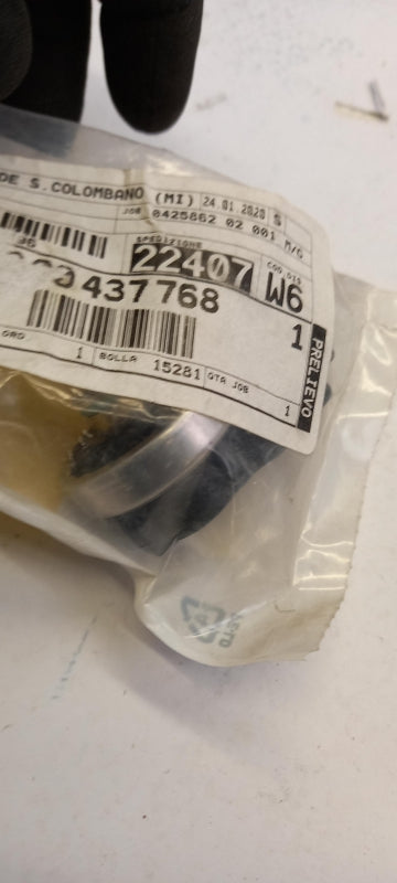 Original OE RENAULT Injektor 8200437768