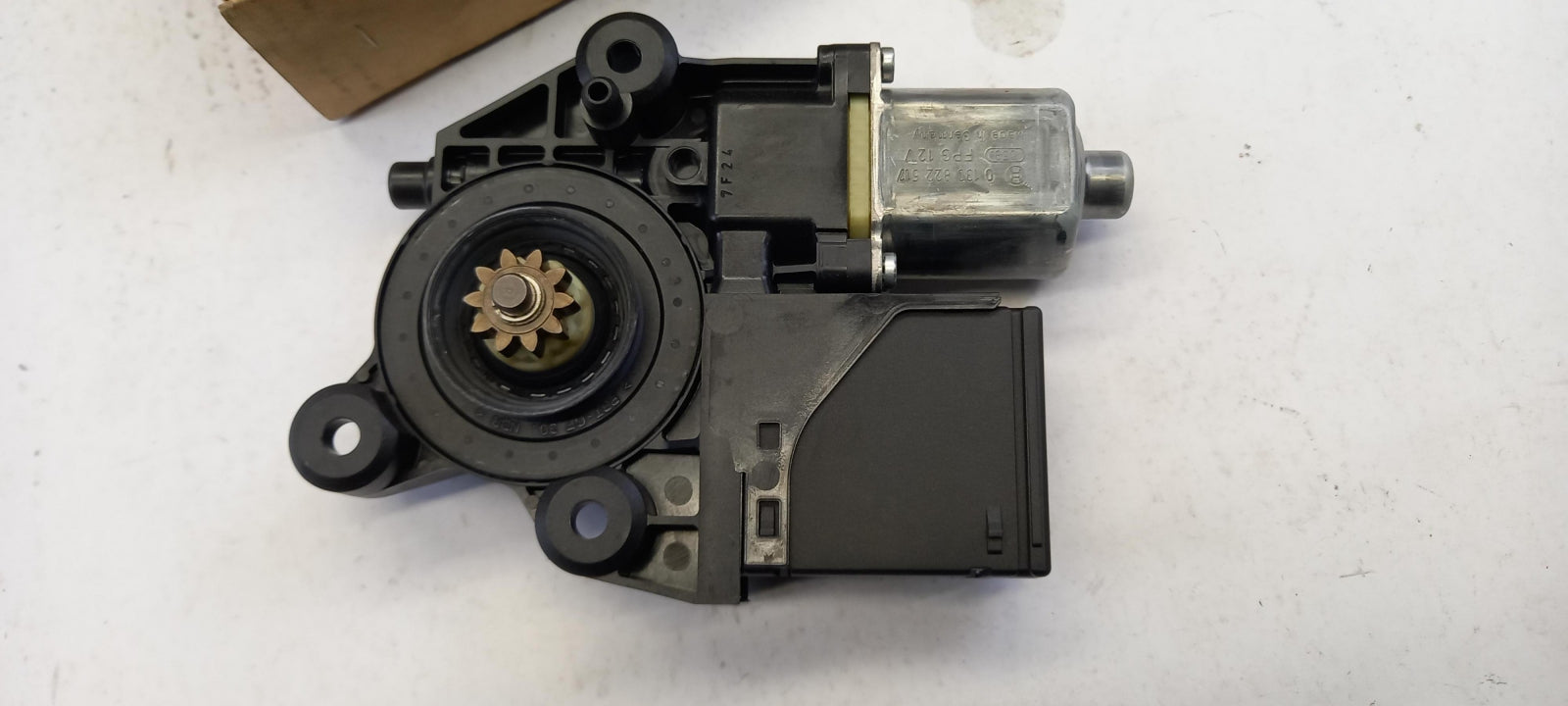 Original RENAULT Scenic III Fensterhebermotor hinten links 827310004R